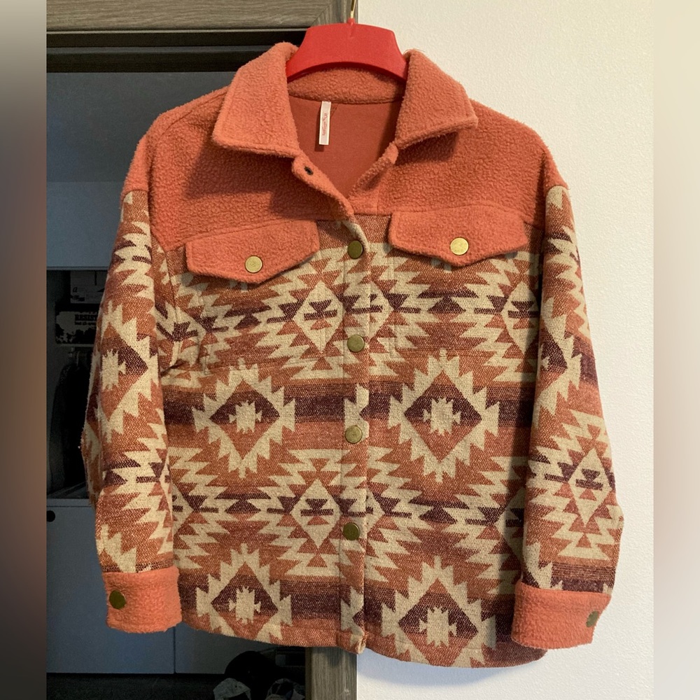 Aztec pink Shacket - Picture 1 of 5